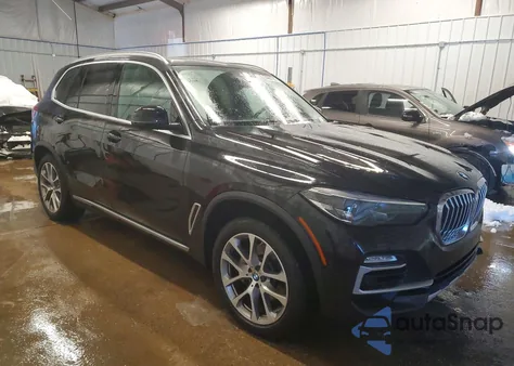 2020 BMW X5 xDrive40I z USA, uszkodzony, nr VIN 5UXCR6C02L9B48363